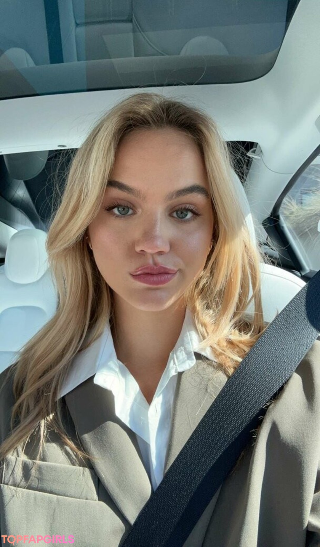 Foto desnuda filtrada de OnlyFans de Emma Brooks #430 Foto desnuda filtrada de OnlyFans de Emma Brooks #430