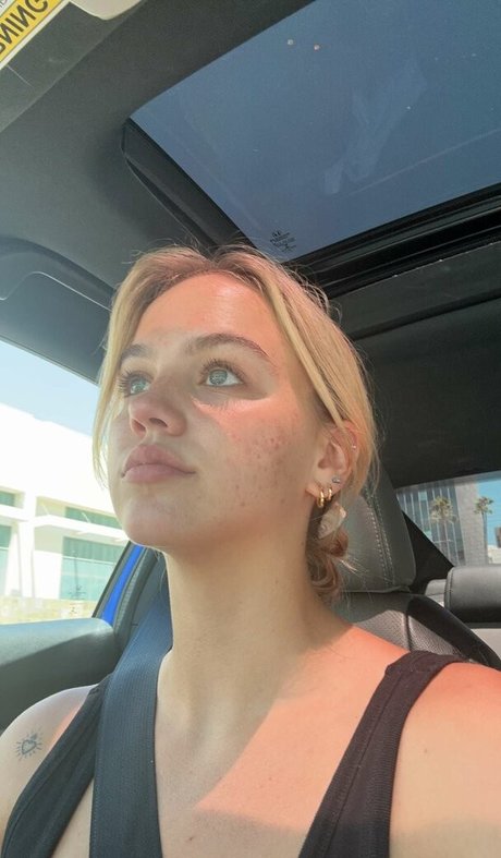 Foto desnuda filtrada de OnlyFans de Emma Brooks