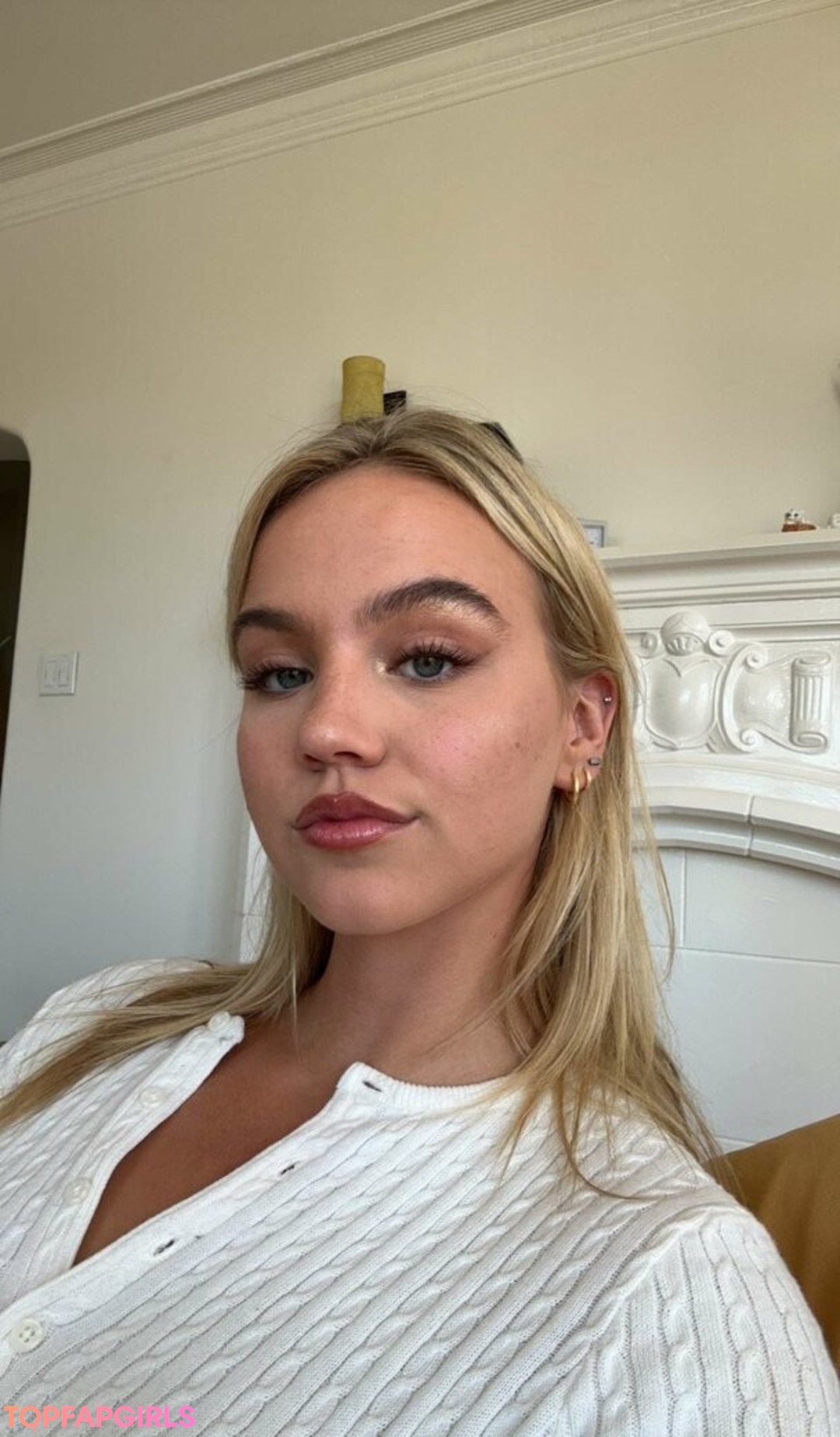 Foto desnuda filtrada de OnlyFans de Emma Brooks #509 Foto desnuda filtrada de OnlyFans de Emma Brooks #509