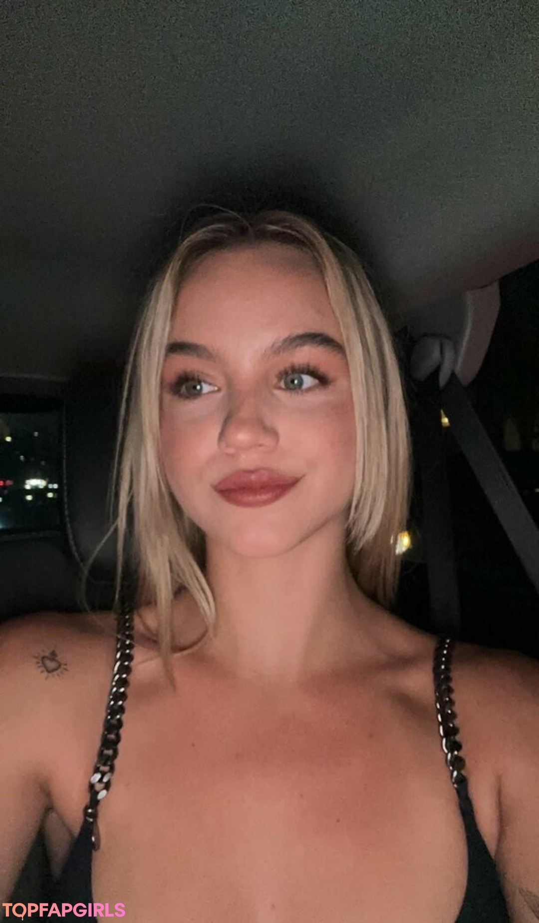 Foto desnuda filtrada de OnlyFans de Emma Brooks #591 Foto desnuda filtrada de OnlyFans de Emma Brooks #591