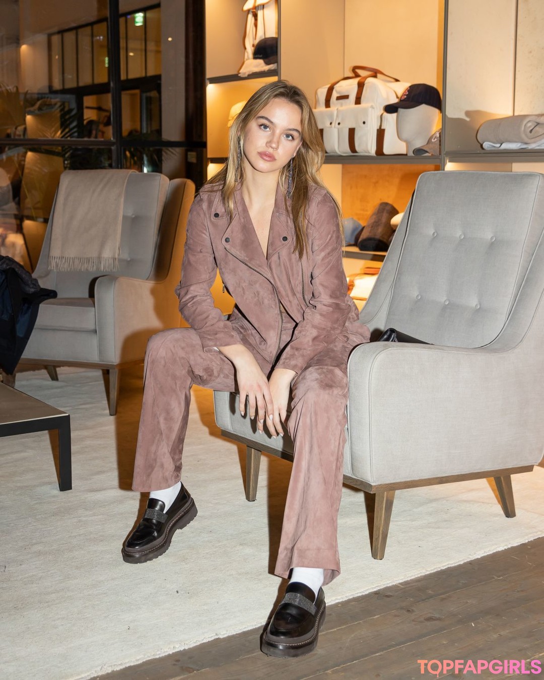 Foto desnuda filtrada de OnlyFans de Emma Brooks #740 Foto desnuda filtrada de OnlyFans de Emma Brooks #740