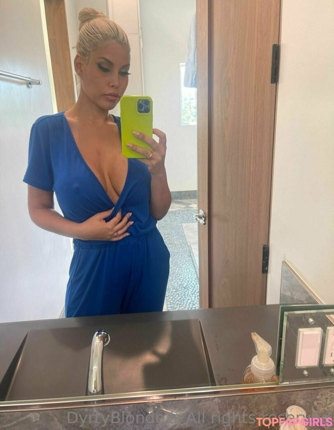 Foto desnuda filtrada de OnlyFans de Bridgetteb #239 Foto desnuda filtrada de OnlyFans de Bridgetteb #239