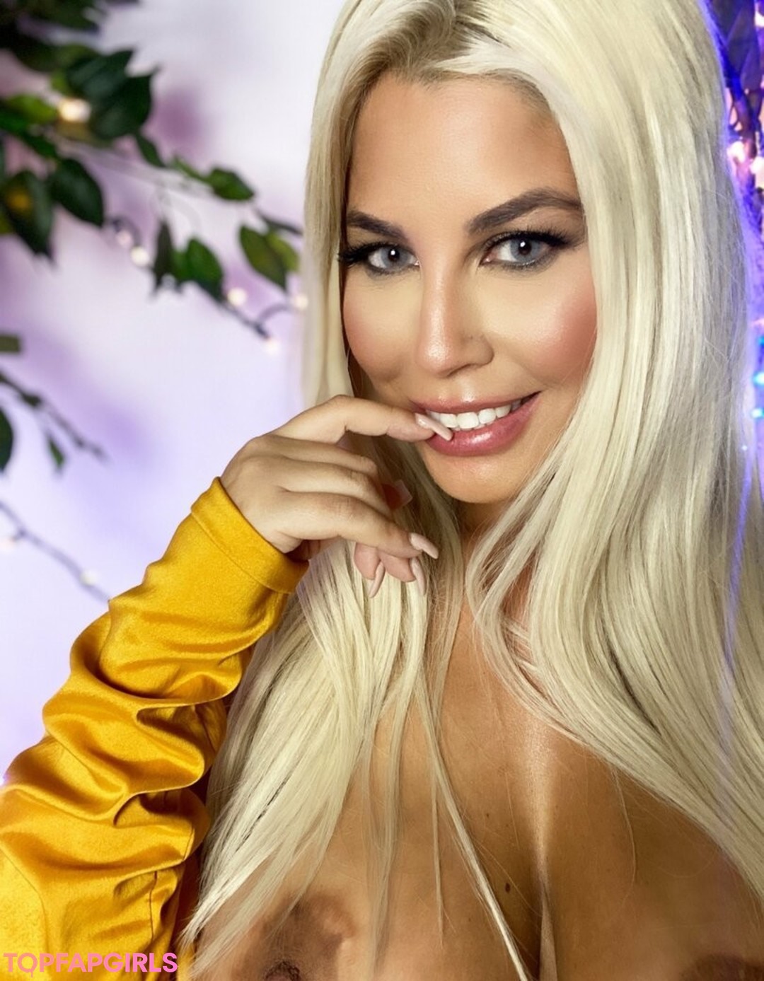 Foto desnuda filtrada de OnlyFans de Bridgetteb #59 Foto desnuda filtrada de OnlyFans de Bridgetteb #59