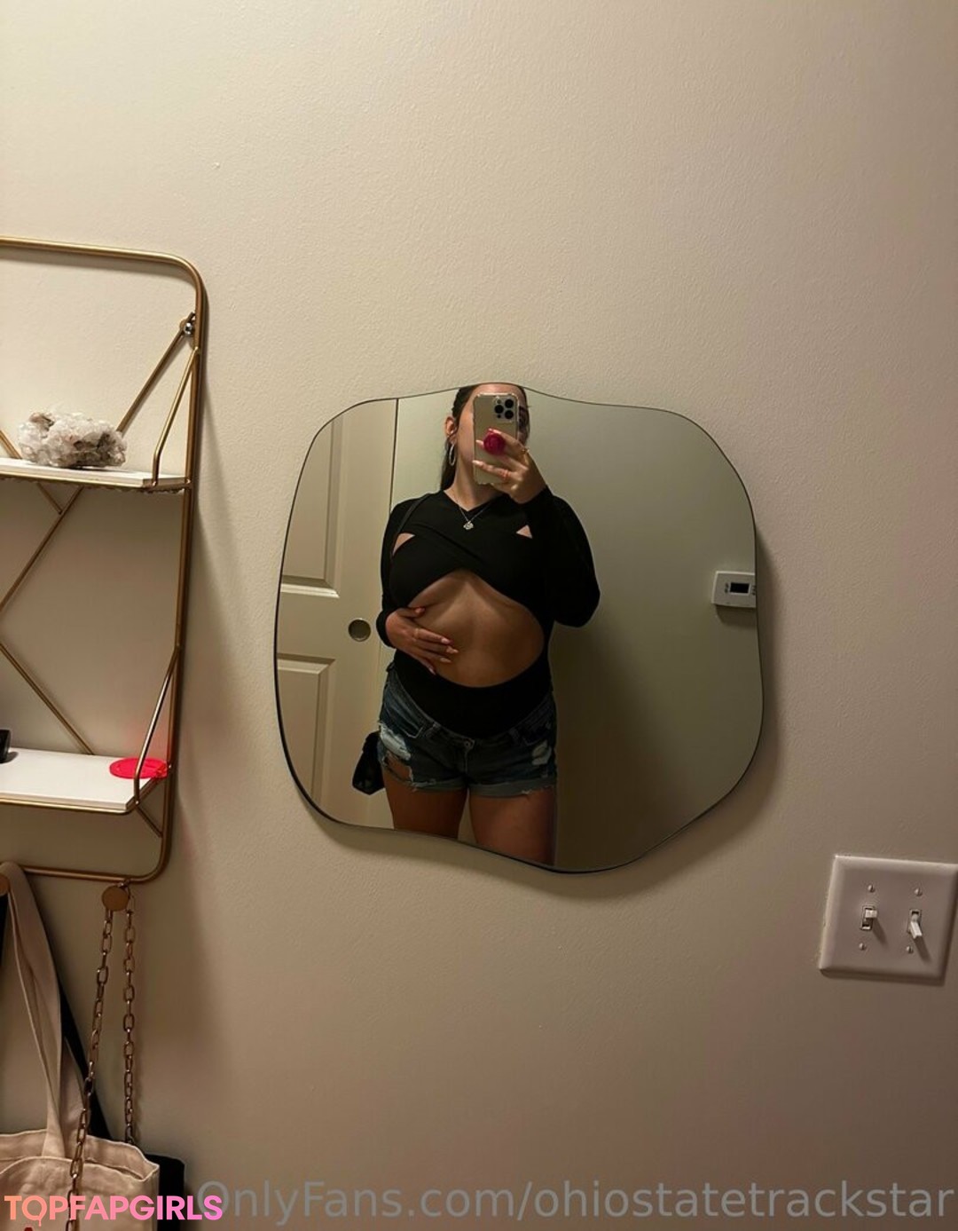 Foto desnuda filtrada de OnlyFans de Ohiostatetrackstar #522 Foto desnuda filtrada de OnlyFans de Ohiostatetrackstar #522