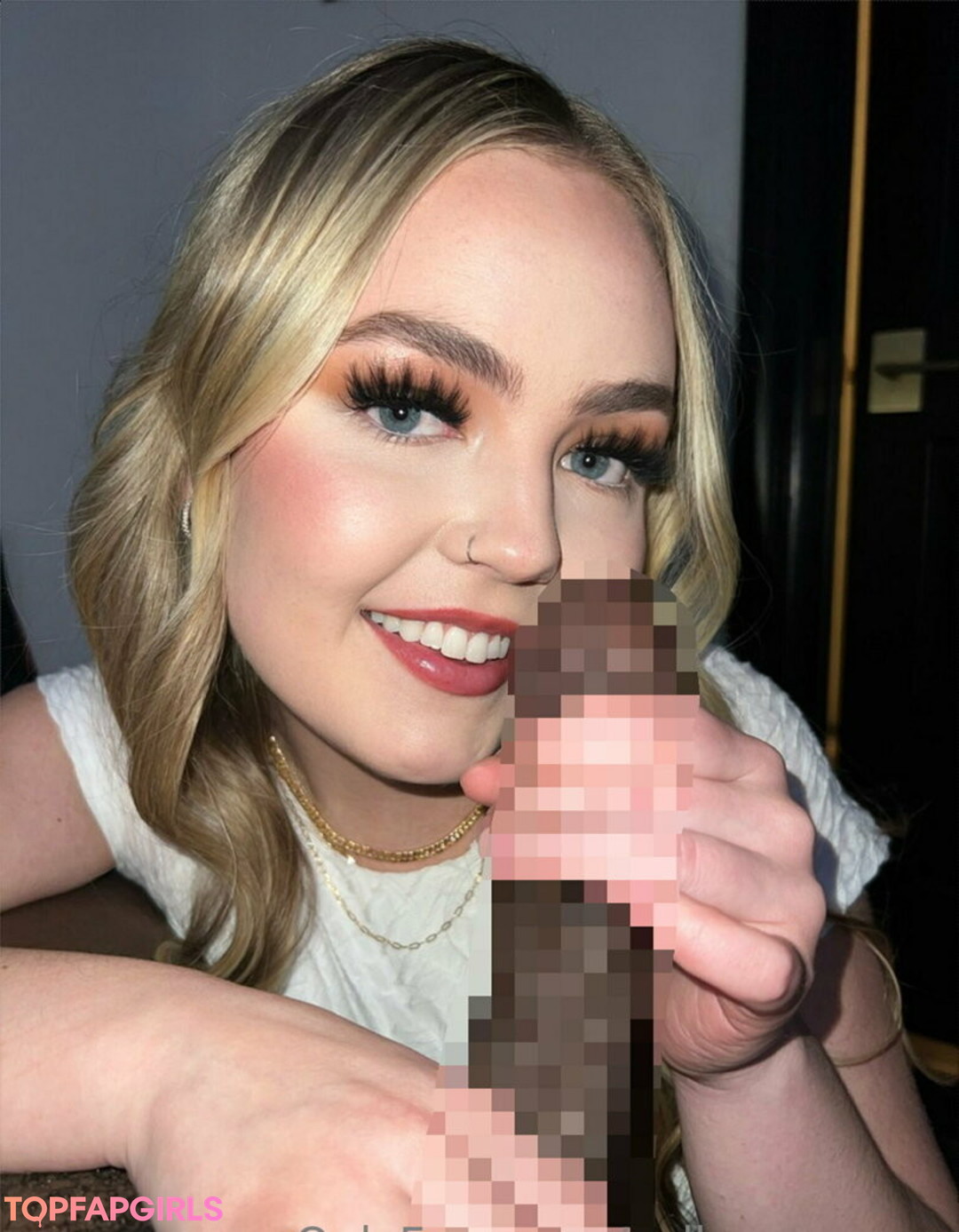 Foto desnuda filtrada de OnlyFans de Collegepussyy #86 Foto desnuda filtrada de OnlyFans de Collegepussyy #86