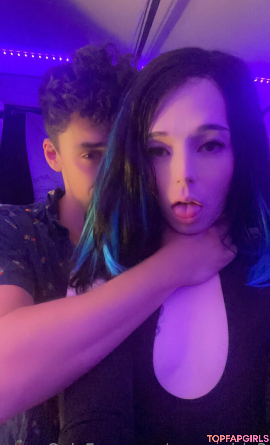 Foto desnuda filtrada de OnlyFans de Puppygirlx3 #12 Foto desnuda filtrada de OnlyFans de Puppygirlx3 #12