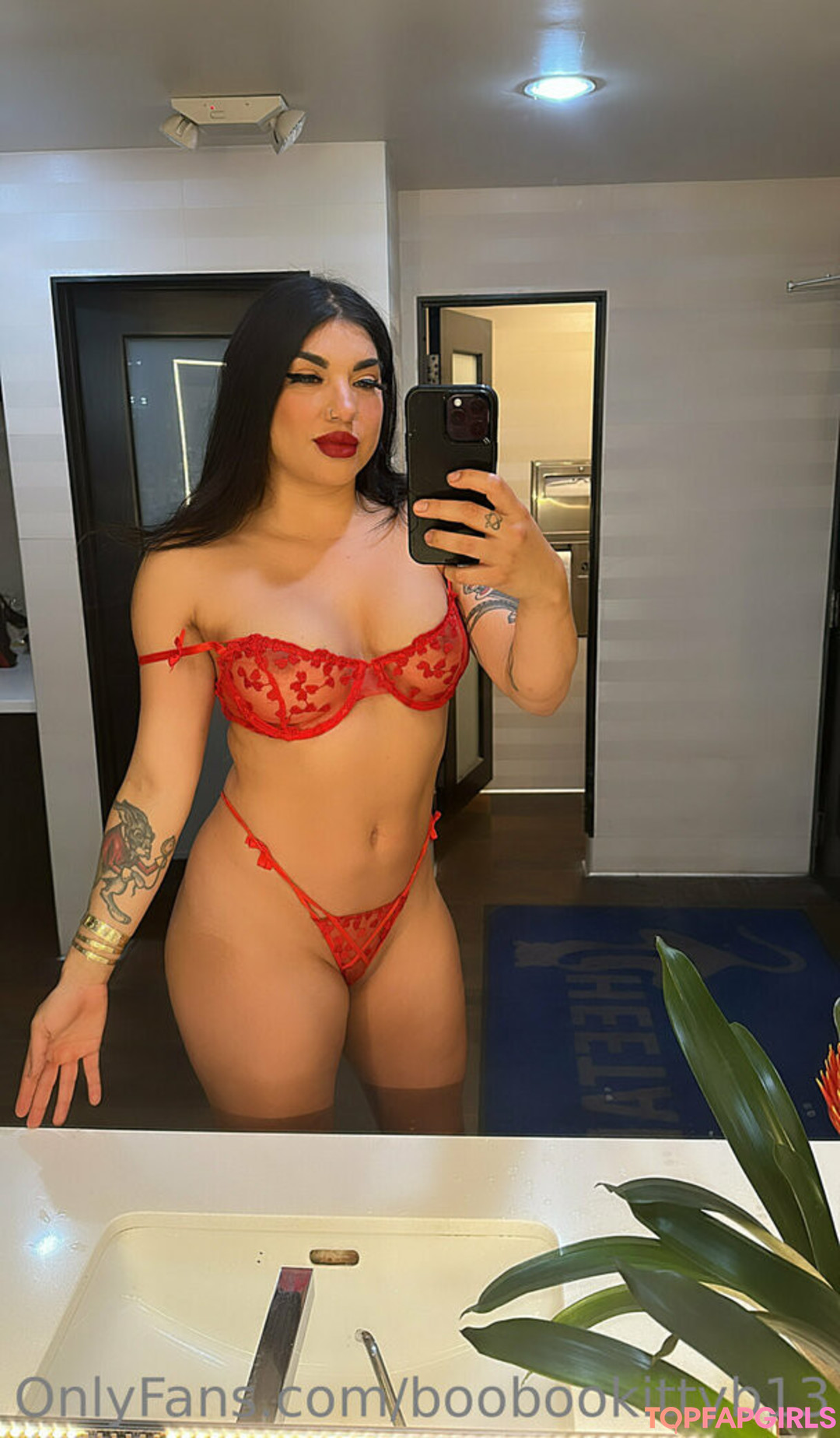 Foto desnuda filtrada de OnlyFans de Boobookittyb13 #286 Foto desnuda filtrada de OnlyFans de Boobookittyb13 #286
