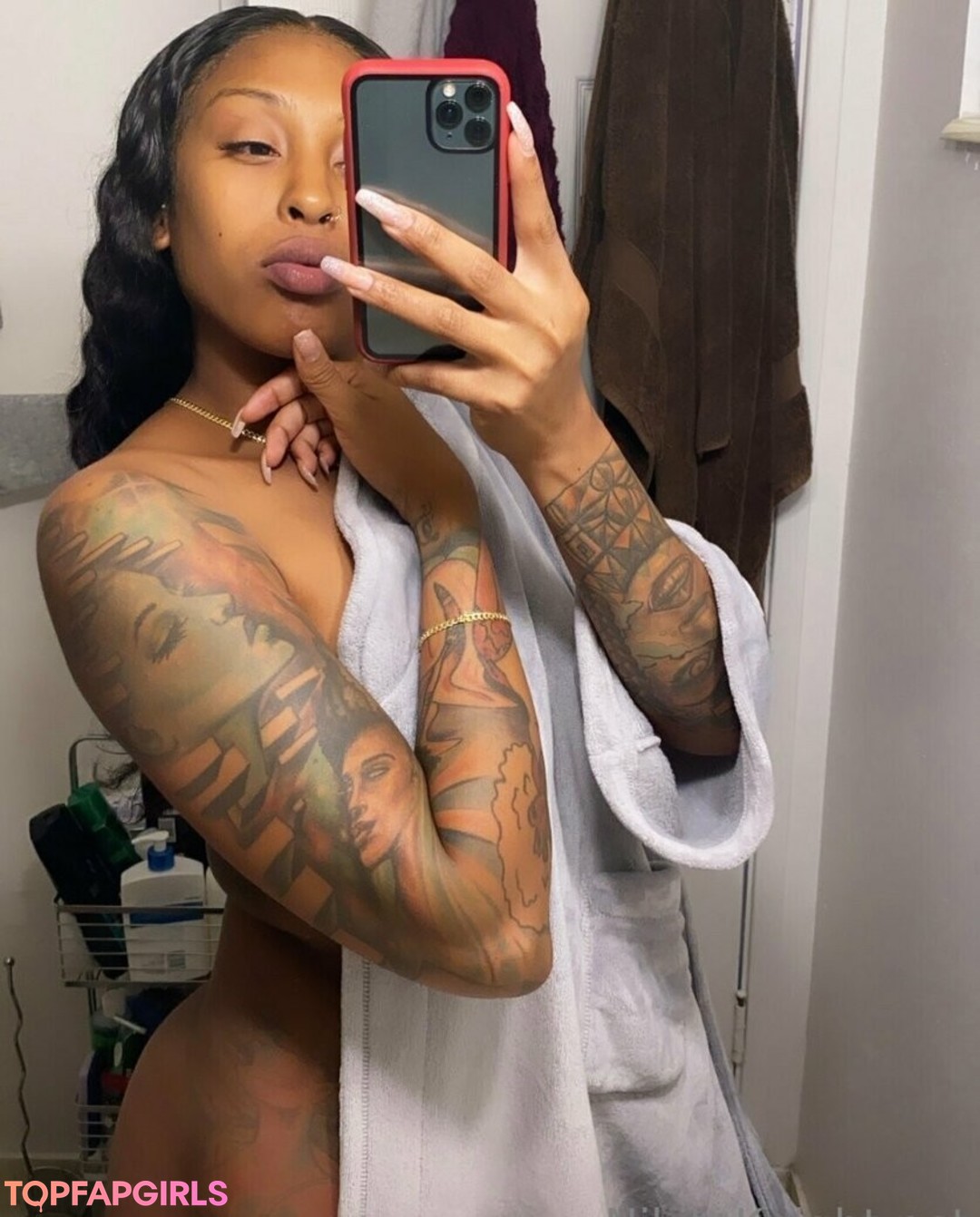 Foto desnuda filtrada de OnlyFans de Iamnikitaknight #5 Foto desnuda filtrada de OnlyFans de Iamnikitaknight #5
