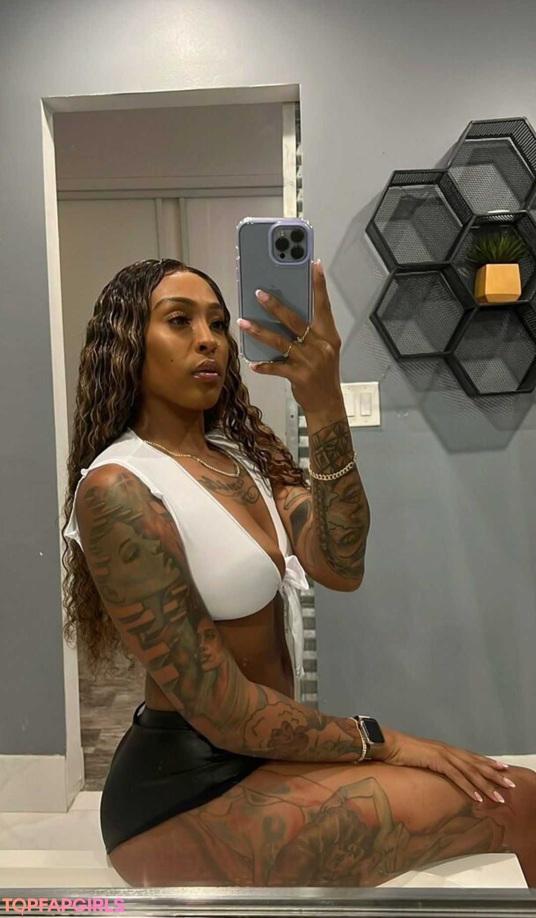 Foto desnuda filtrada de OnlyFans de Iamnikitaknight #82 Foto desnuda filtrada de OnlyFans de Iamnikitaknight #82