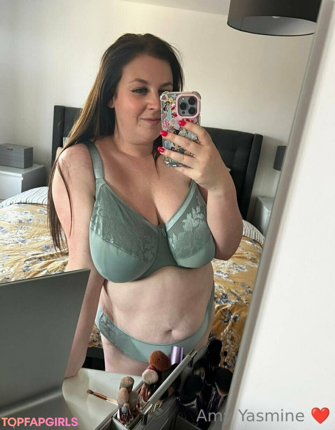 Foto desnuda filtrada de OnlyFans de Amyyasmine #1393 Foto desnuda filtrada de OnlyFans de Amyyasmine #1393