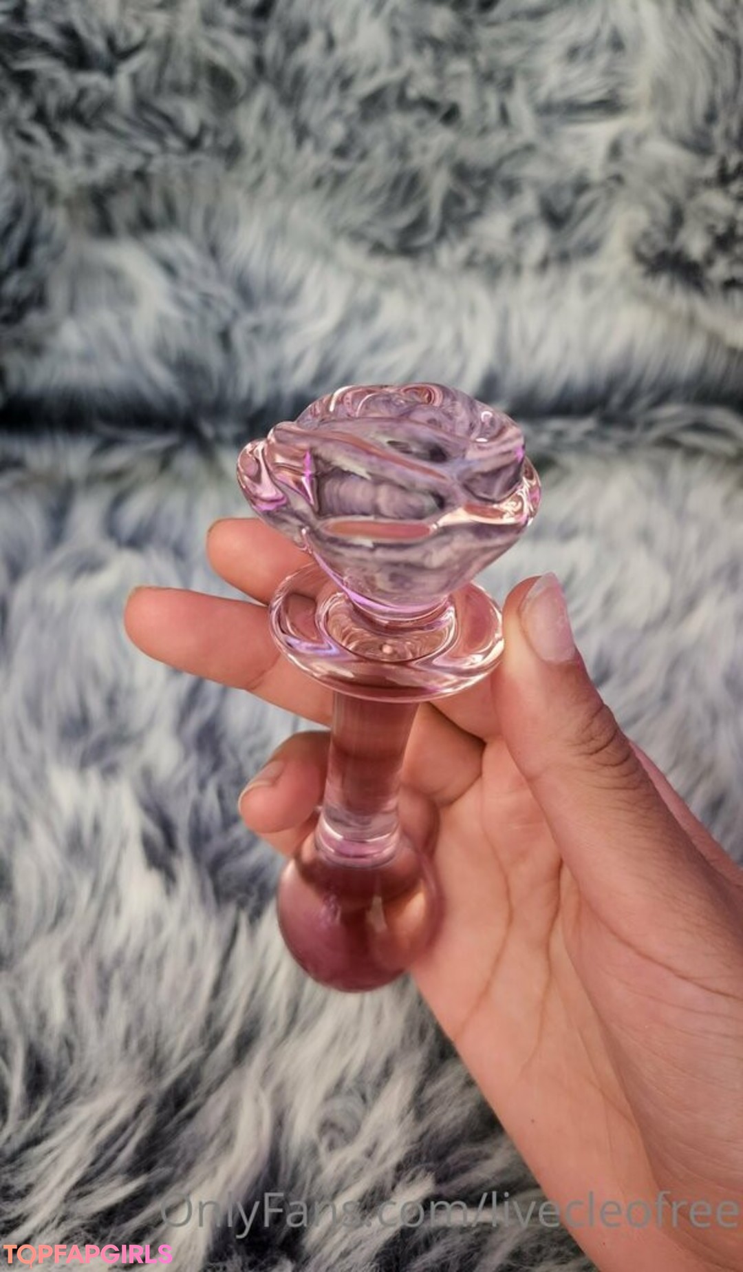 Foto desnuda filtrada de OnlyFans de Livecleofree #38 Foto desnuda filtrada de OnlyFans de Livecleofree #38