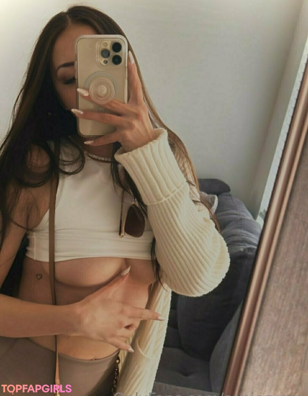 Foto desnuda filtrada de OnlyFans de Senioryear #405 Foto desnuda filtrada de OnlyFans de Senioryear #405