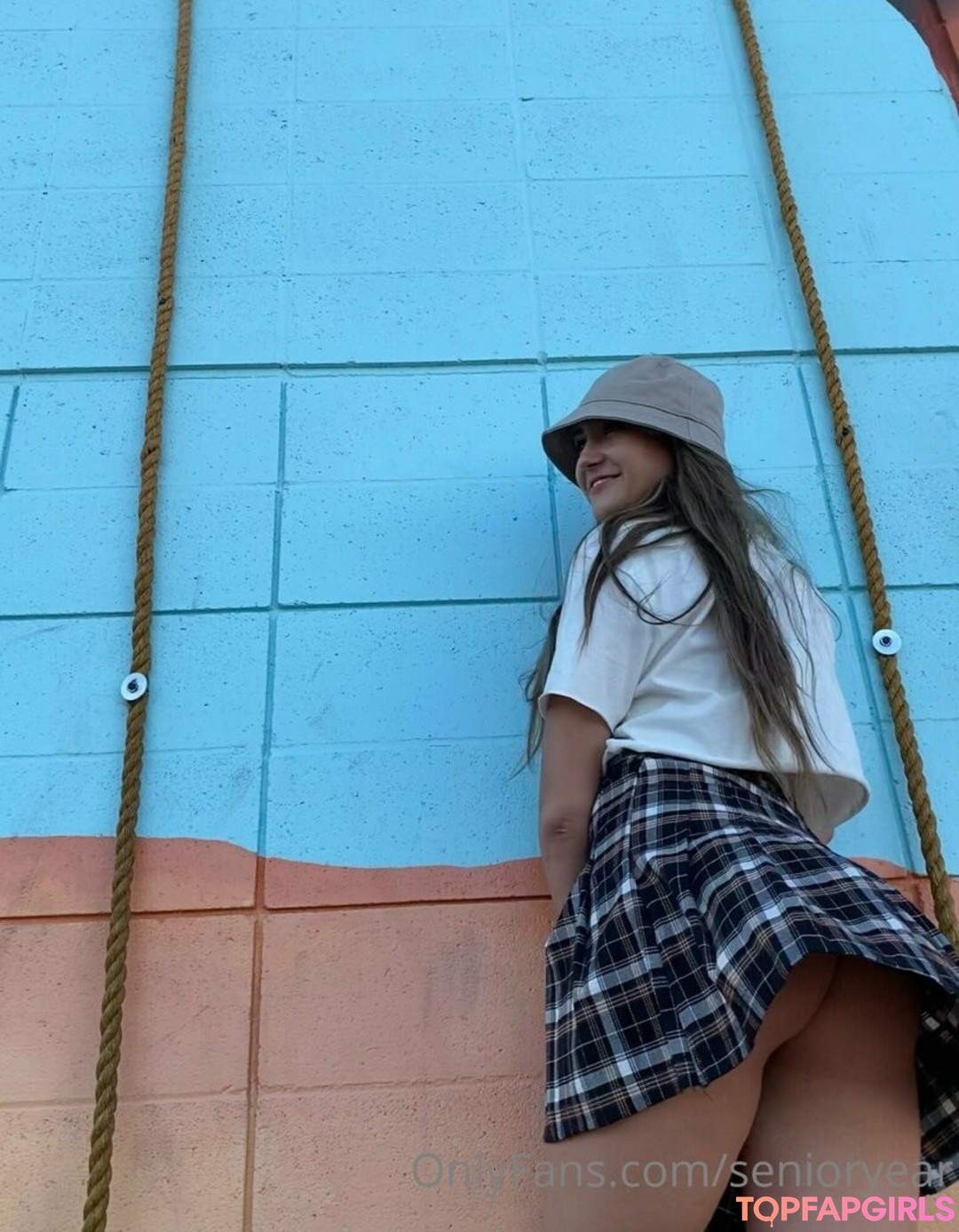 Foto desnuda filtrada de OnlyFans de Senioryear #493 Foto desnuda filtrada de OnlyFans de Senioryear #493