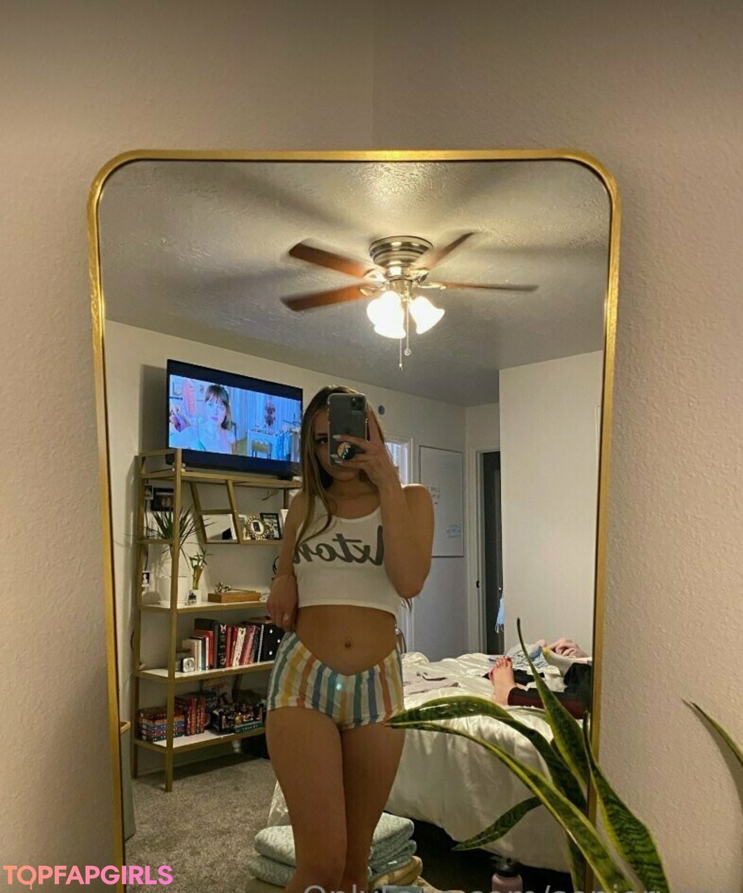 Foto desnuda filtrada de OnlyFans de Senioryear #503 Foto desnuda filtrada de OnlyFans de Senioryear #503