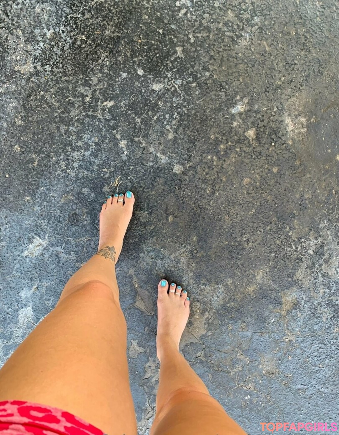 Foto desnuda filtrada de OnlyFans de Worshipnatalie #134 Foto desnuda filtrada de OnlyFans de Worshipnatalie #134