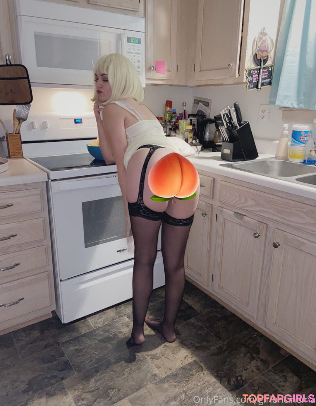 Foto desnuda filtrada de OnlyFans de Girloncinema #25 Foto desnuda filtrada de OnlyFans de Girloncinema #25
