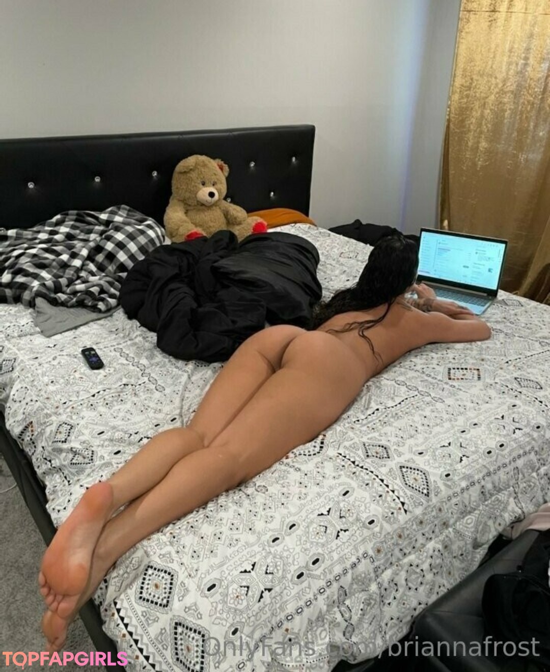 Foto desnuda filtrada de OnlyFans de Briannafrost #115 Foto desnuda filtrada de OnlyFans de Briannafrost #115
