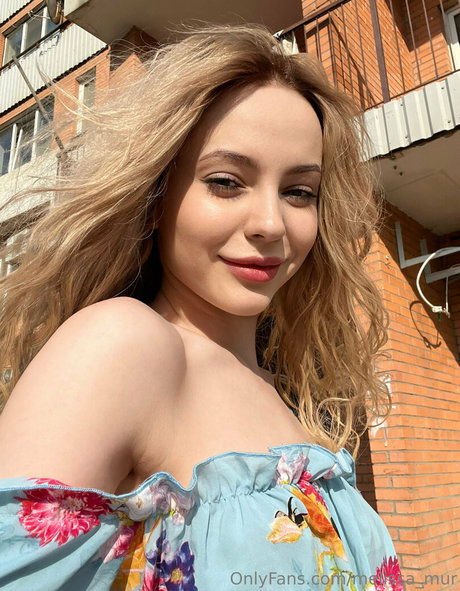 Melissa_mur