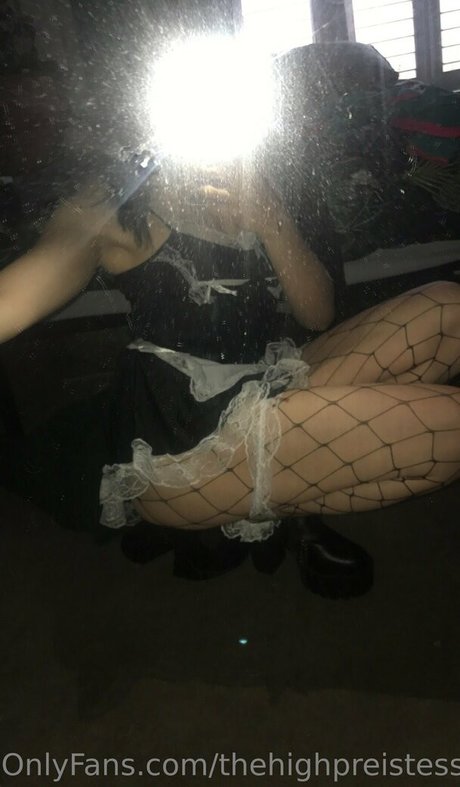 Foto desnuda filtrada de OnlyFans de Thehighpreistess