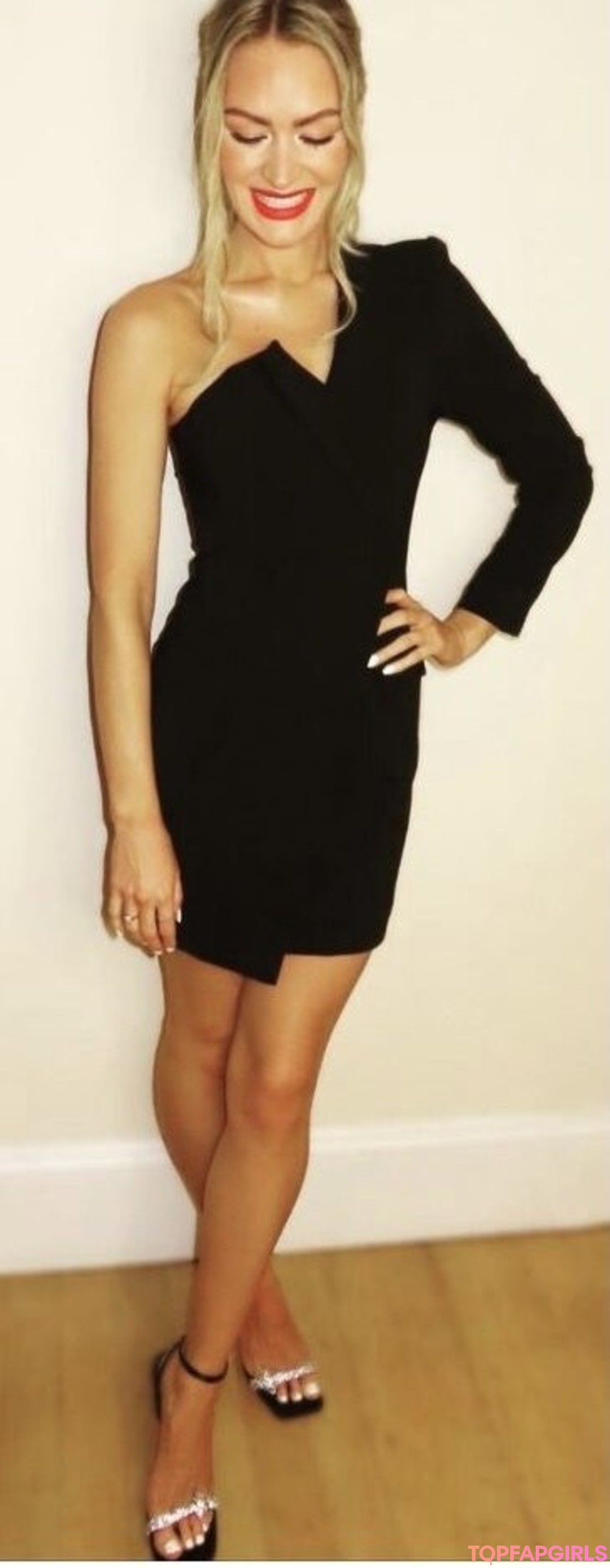 Foto desnuda filtrada de OnlyFans de Laura Woods #27 Foto desnuda filtrada de OnlyFans de Laura Woods #27