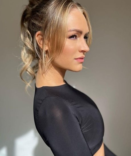 Laura Woods