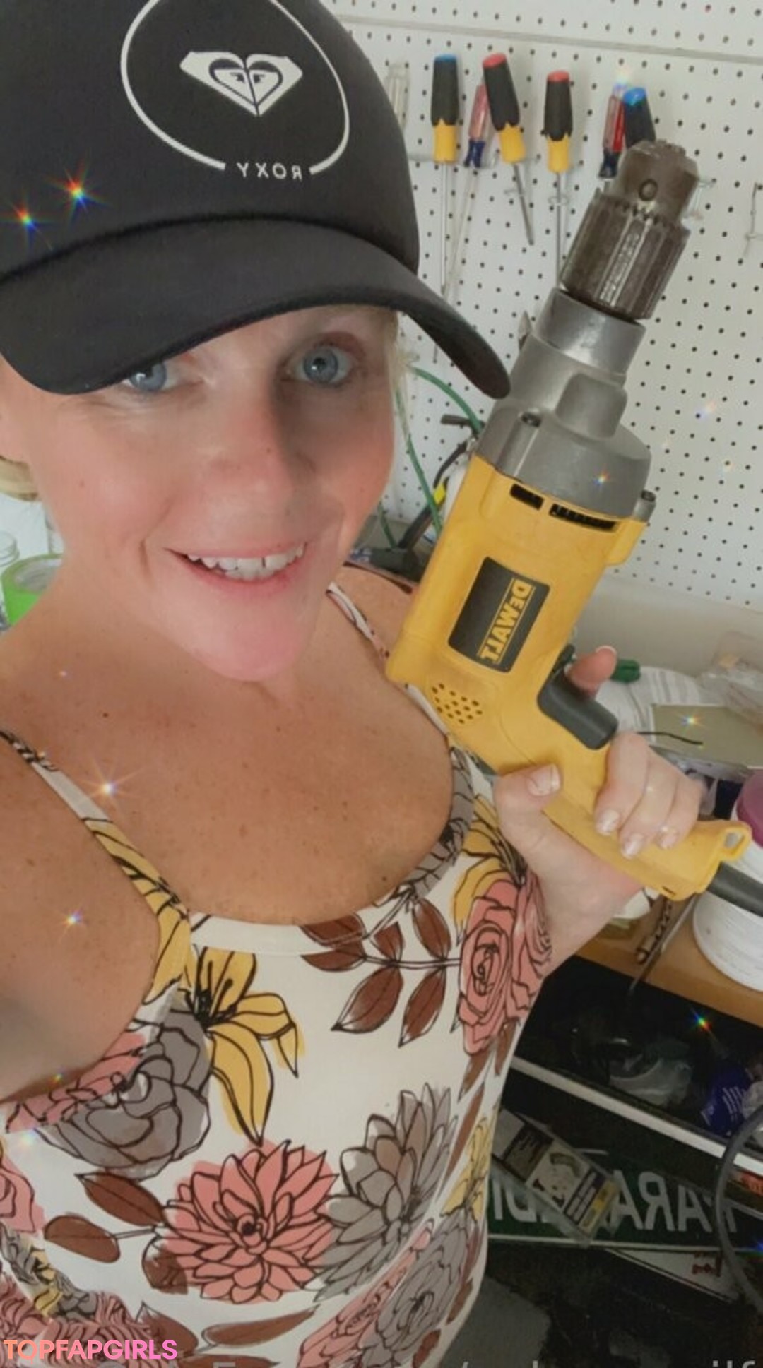 Foto desnuda filtrada de OnlyFans de Aclassymilf #64 Foto desnuda filtrada de OnlyFans de Aclassymilf #64