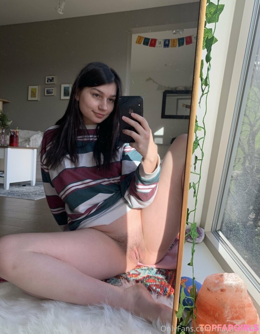 Foto desnuda filtrada de OnlyFans de Mayasnaked #109 Foto desnuda filtrada de OnlyFans de Mayasnaked #109