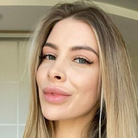 Adelinawhite