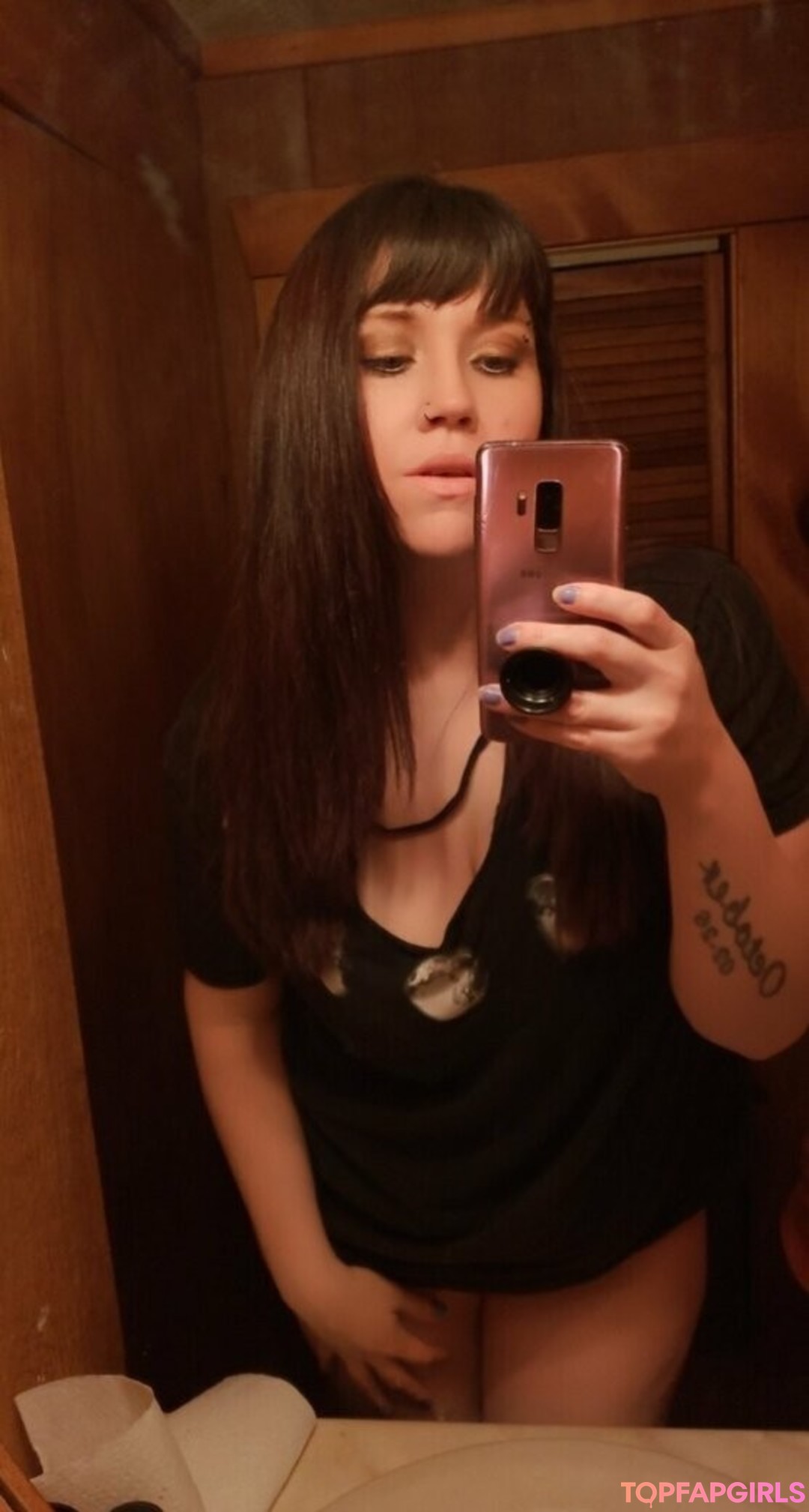 Foto desnuda filtrada de OnlyFans de Vvpurplerosevv #68 Foto desnuda filtrada de OnlyFans de Vvpurplerosevv #68