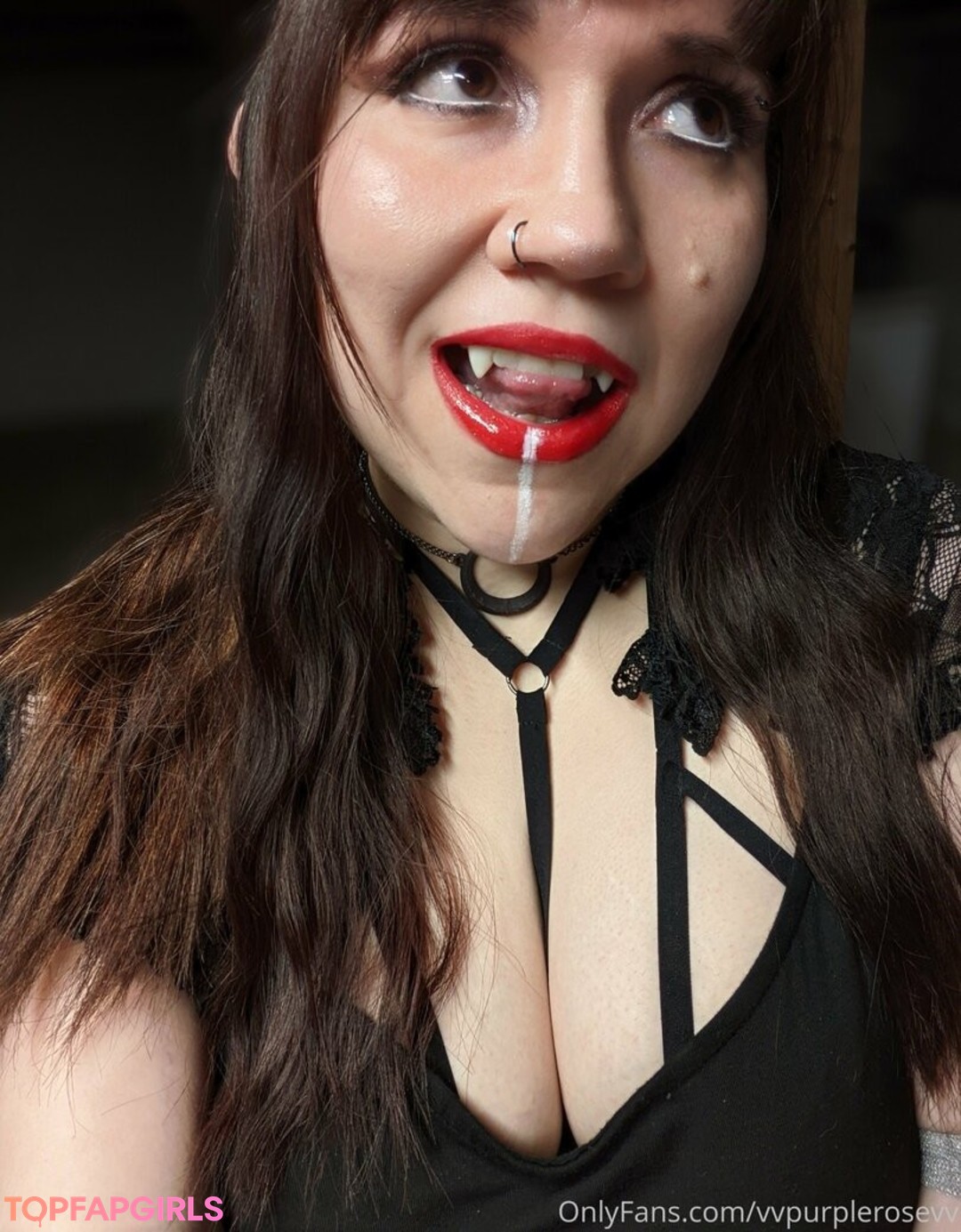 Foto desnuda filtrada de OnlyFans de Vvpurplerosevv #69 Foto desnuda filtrada de OnlyFans de Vvpurplerosevv #69