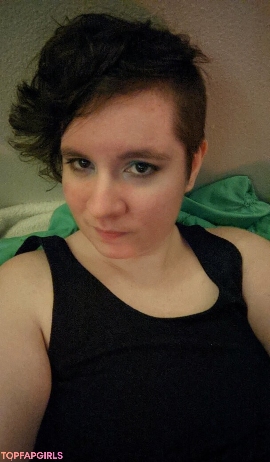 Foto desnuda filtrada de OnlyFans de Wednesdayeve #17 Foto desnuda filtrada de OnlyFans de Wednesdayeve #17