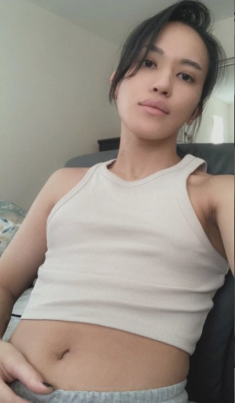 Foto desnuda filtrada de OnlyFans de Deathlooming