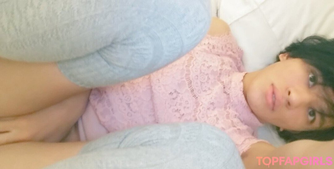 Foto desnuda filtrada de OnlyFans de Deathlooming #59 Foto desnuda filtrada de OnlyFans de Deathlooming #59