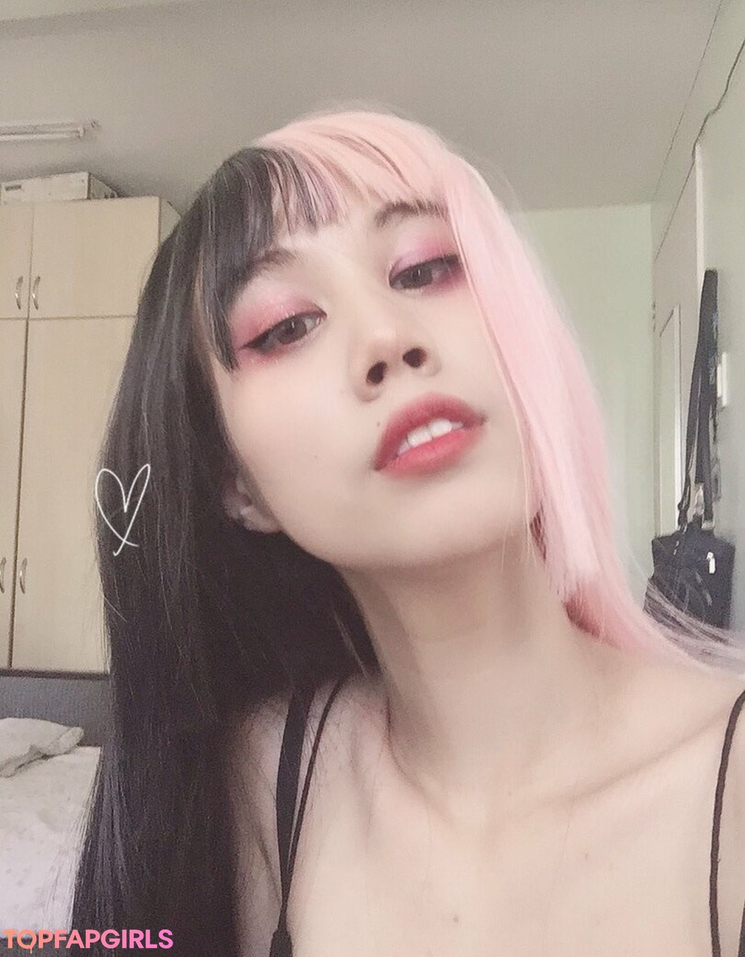 Foto desnuda filtrada de OnlyFans de Kura Oneesan #284 Foto desnuda filtrada de OnlyFans de Kura Oneesan #284