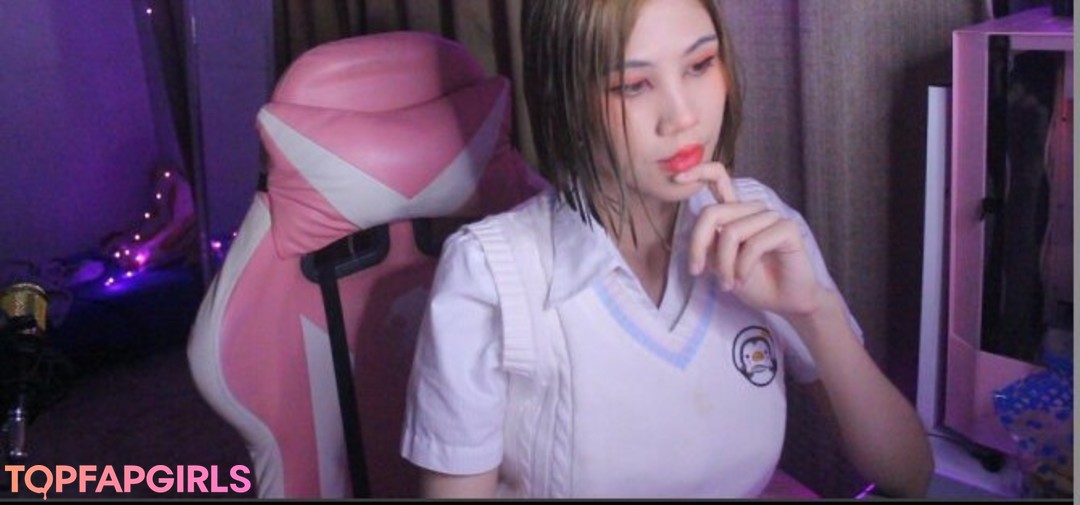 Foto desnuda filtrada de OnlyFans de Kura Oneesan #351 Foto desnuda filtrada de OnlyFans de Kura Oneesan #351