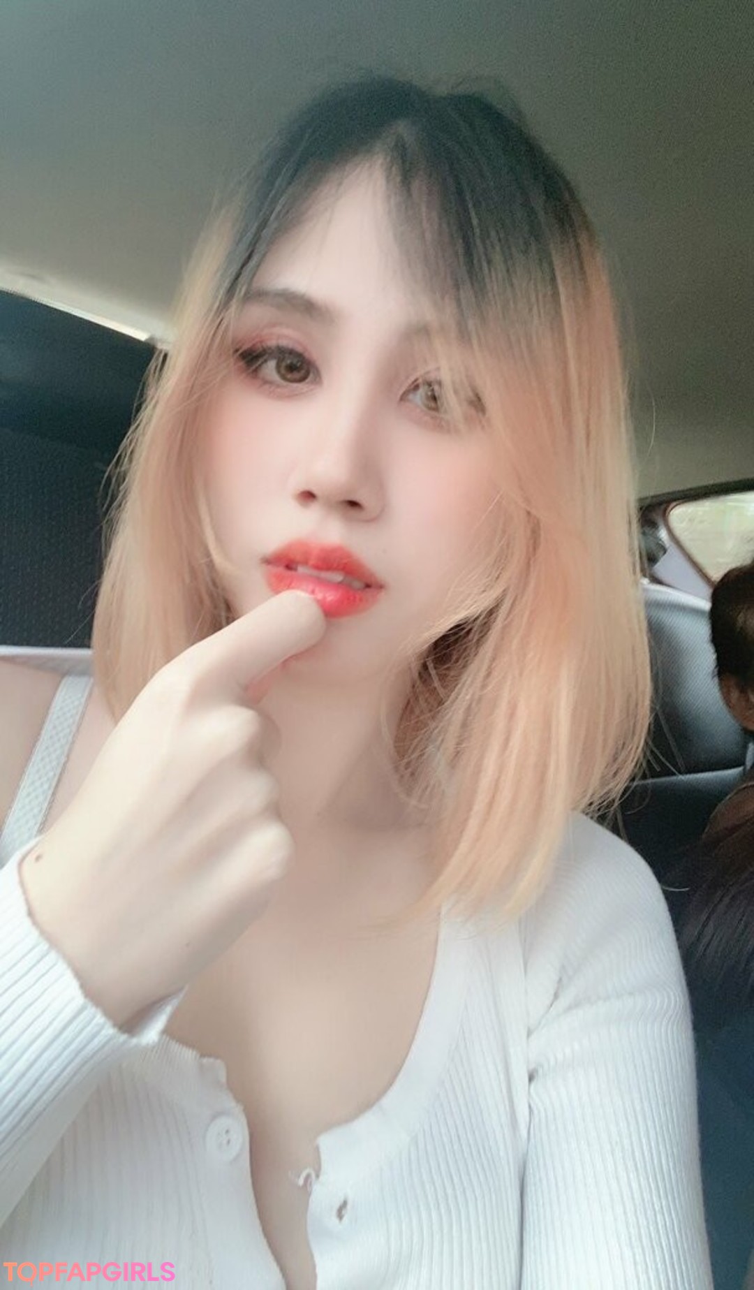 Foto desnuda filtrada de OnlyFans de Kura Oneesan #415 Foto desnuda filtrada de OnlyFans de Kura Oneesan #415