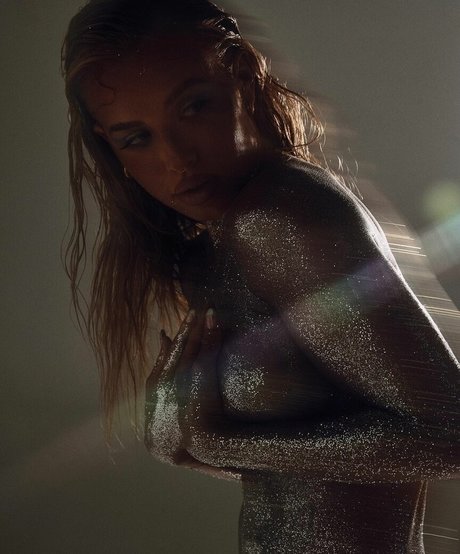Foto desnuda filtrada de OnlyFans de Tammy Hembrow