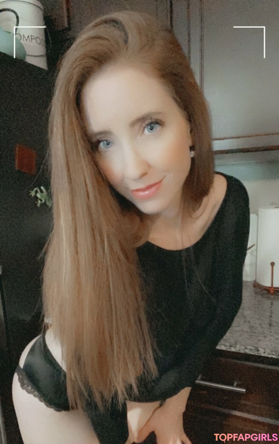 Foto desnuda filtrada de OnlyFans de Jennysroom #140 Foto desnuda filtrada de OnlyFans de Jennysroom #140