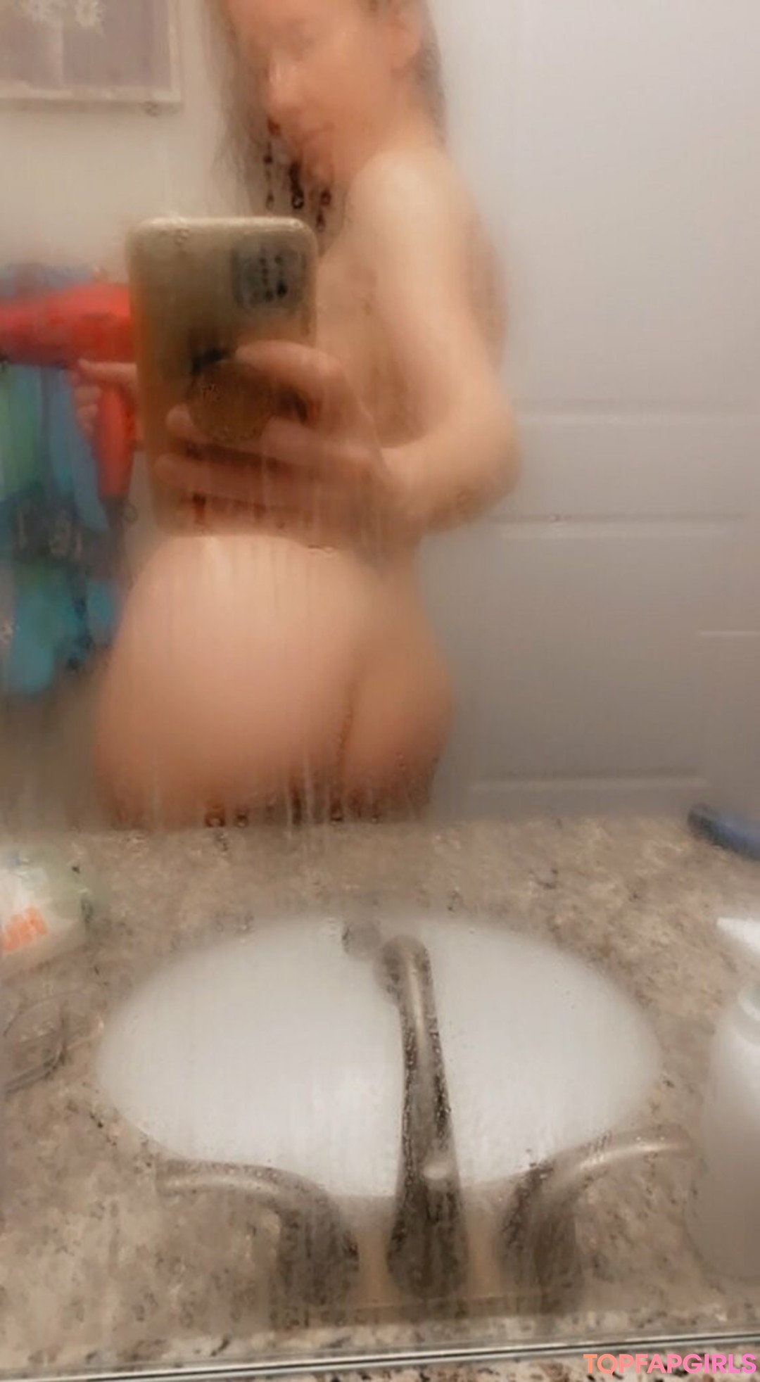 Foto desnuda filtrada de OnlyFans de Jennysroom #262 Foto desnuda filtrada de OnlyFans de Jennysroom #262