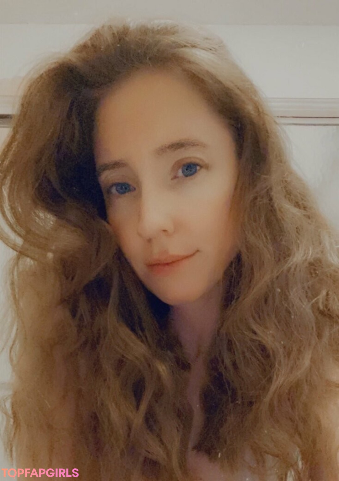 Foto desnuda filtrada de OnlyFans de Jennysroom #304 Foto desnuda filtrada de OnlyFans de Jennysroom #304