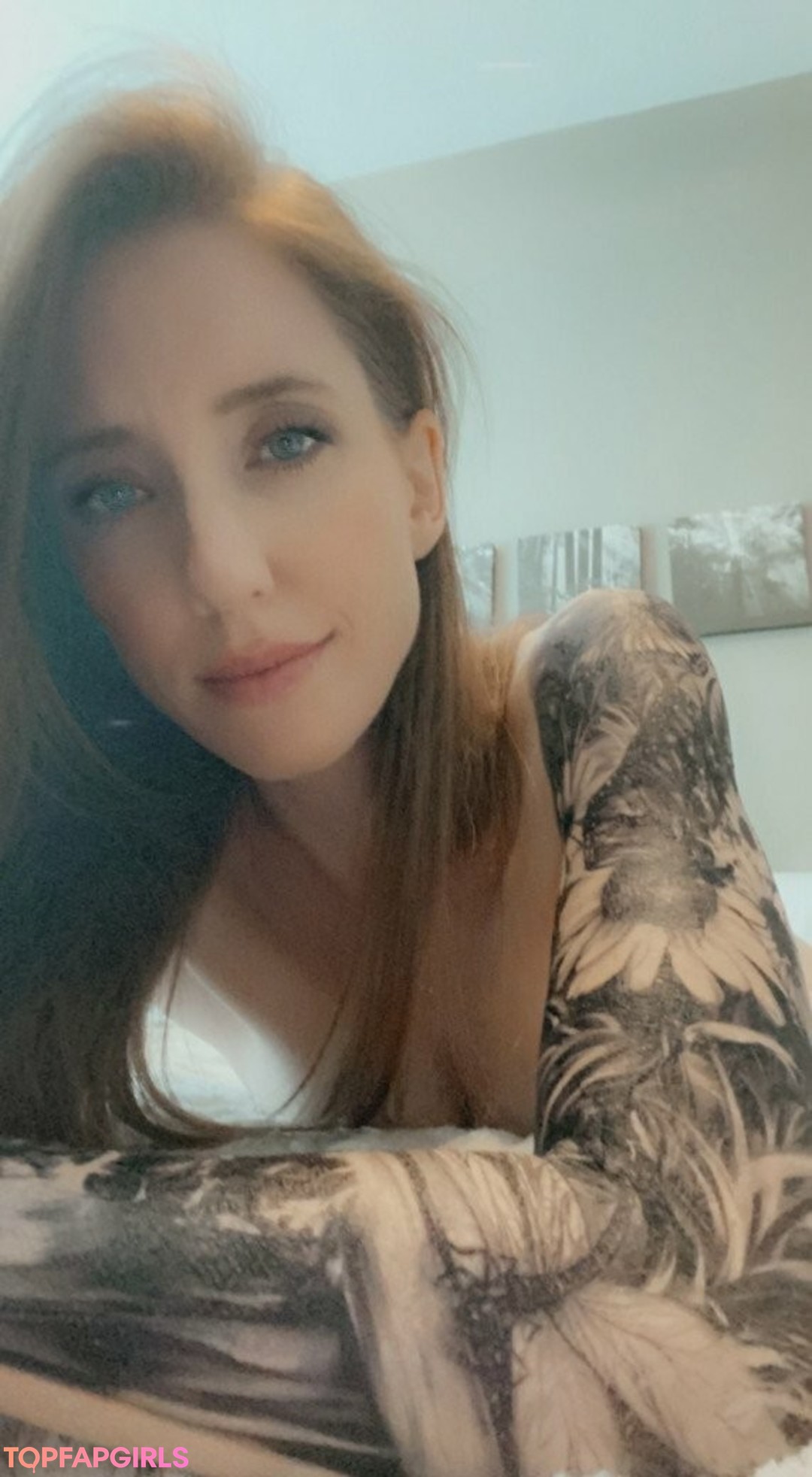 Foto desnuda filtrada de OnlyFans de Jennysroom #39 Foto desnuda filtrada de OnlyFans de Jennysroom #39