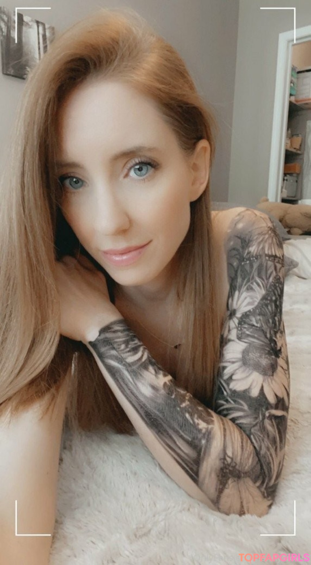 Foto desnuda filtrada de OnlyFans de Jennysroom #77 Foto desnuda filtrada de OnlyFans de Jennysroom #77