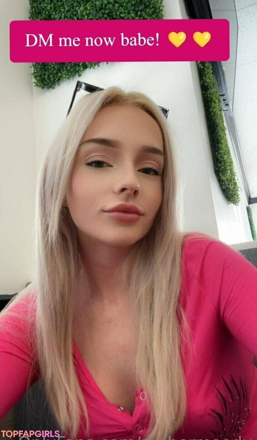 Foto desnuda filtrada de OnlyFans de Ambermooody #13 Foto desnuda filtrada de OnlyFans de Ambermooody #13