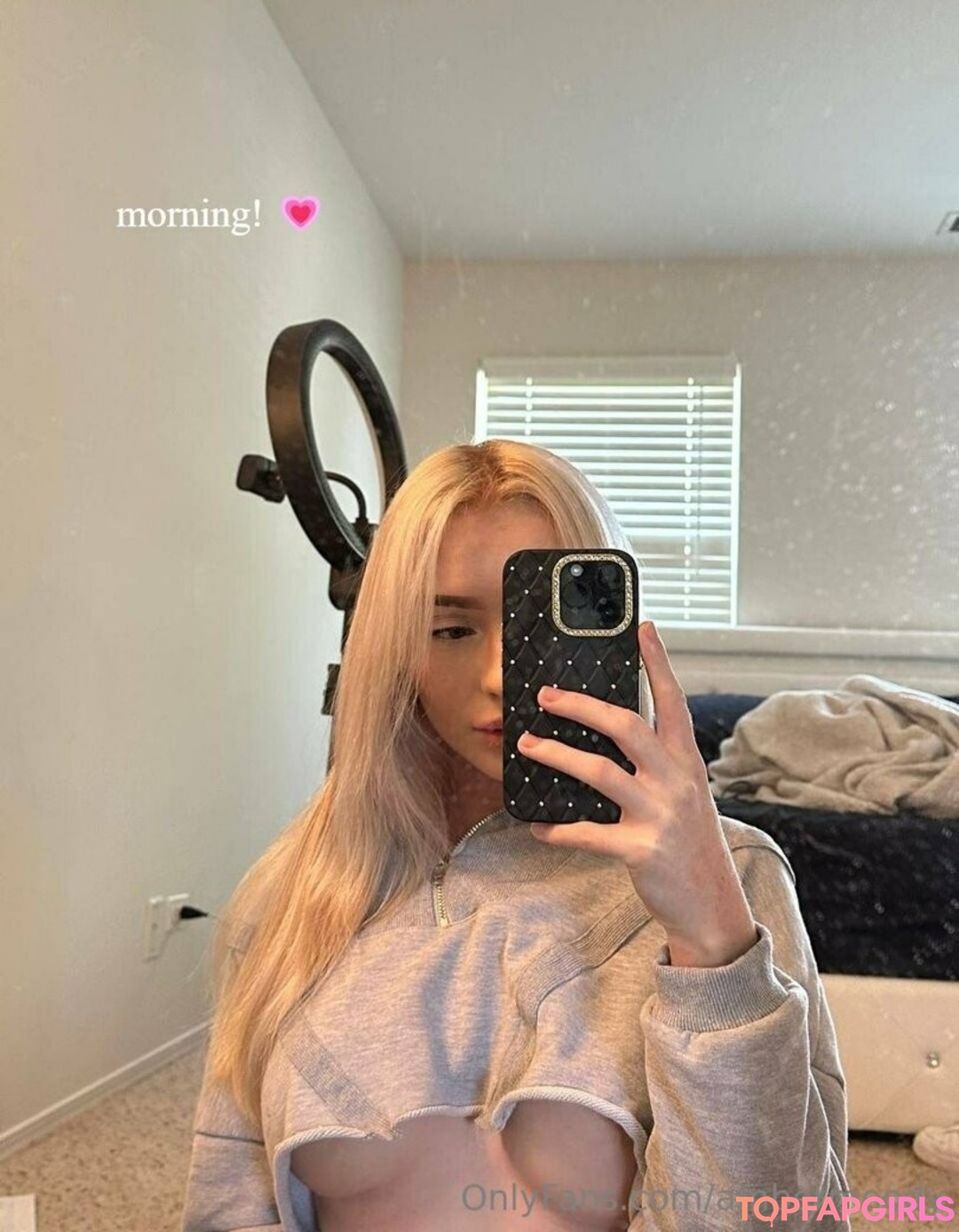 Foto desnuda filtrada de OnlyFans de Ambermooody #19 Foto desnuda filtrada de OnlyFans de Ambermooody #19