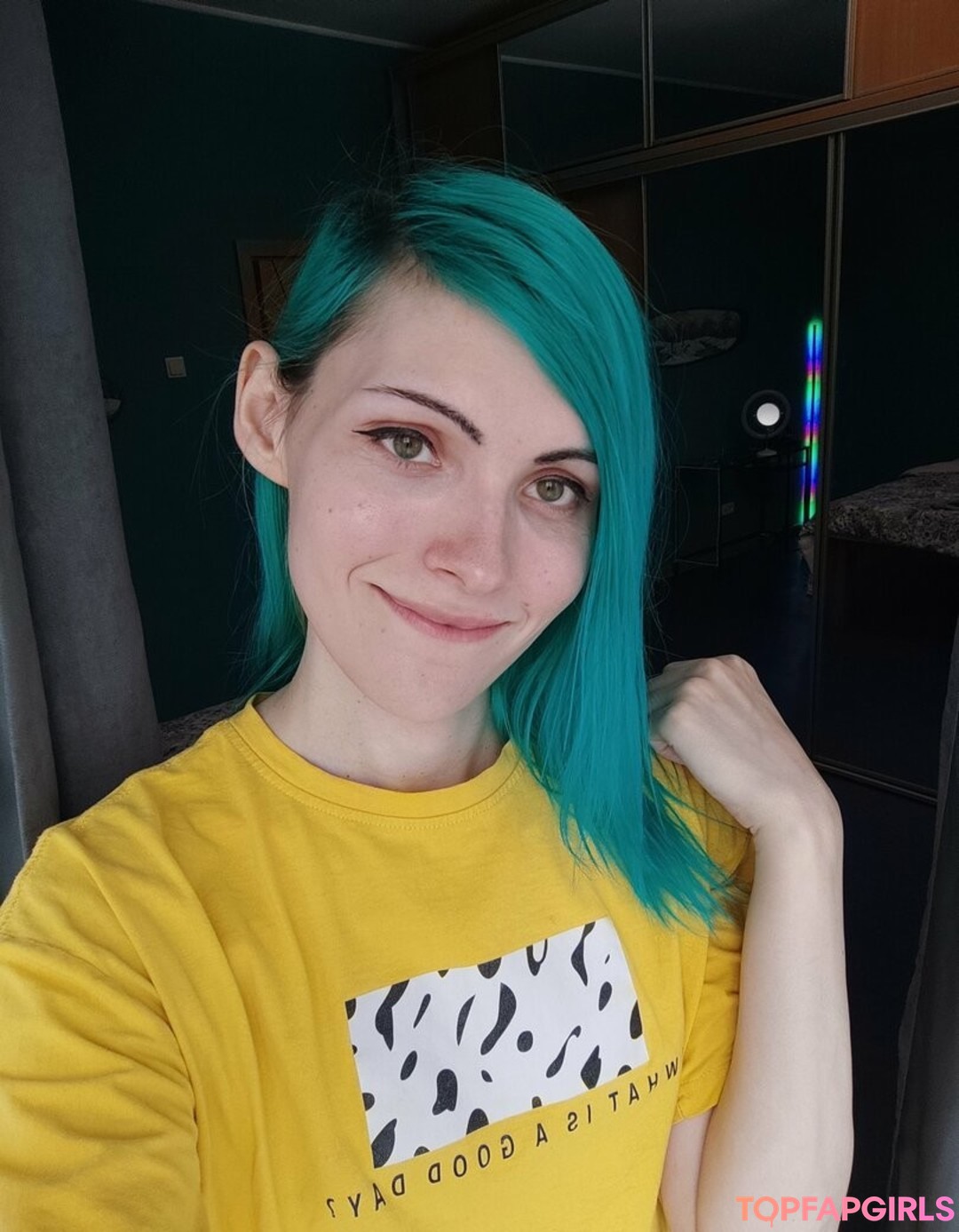 Foto desnuda filtrada de OnlyFans de Alice Redfox #49 Foto desnuda filtrada de OnlyFans de Alice Redfox #49