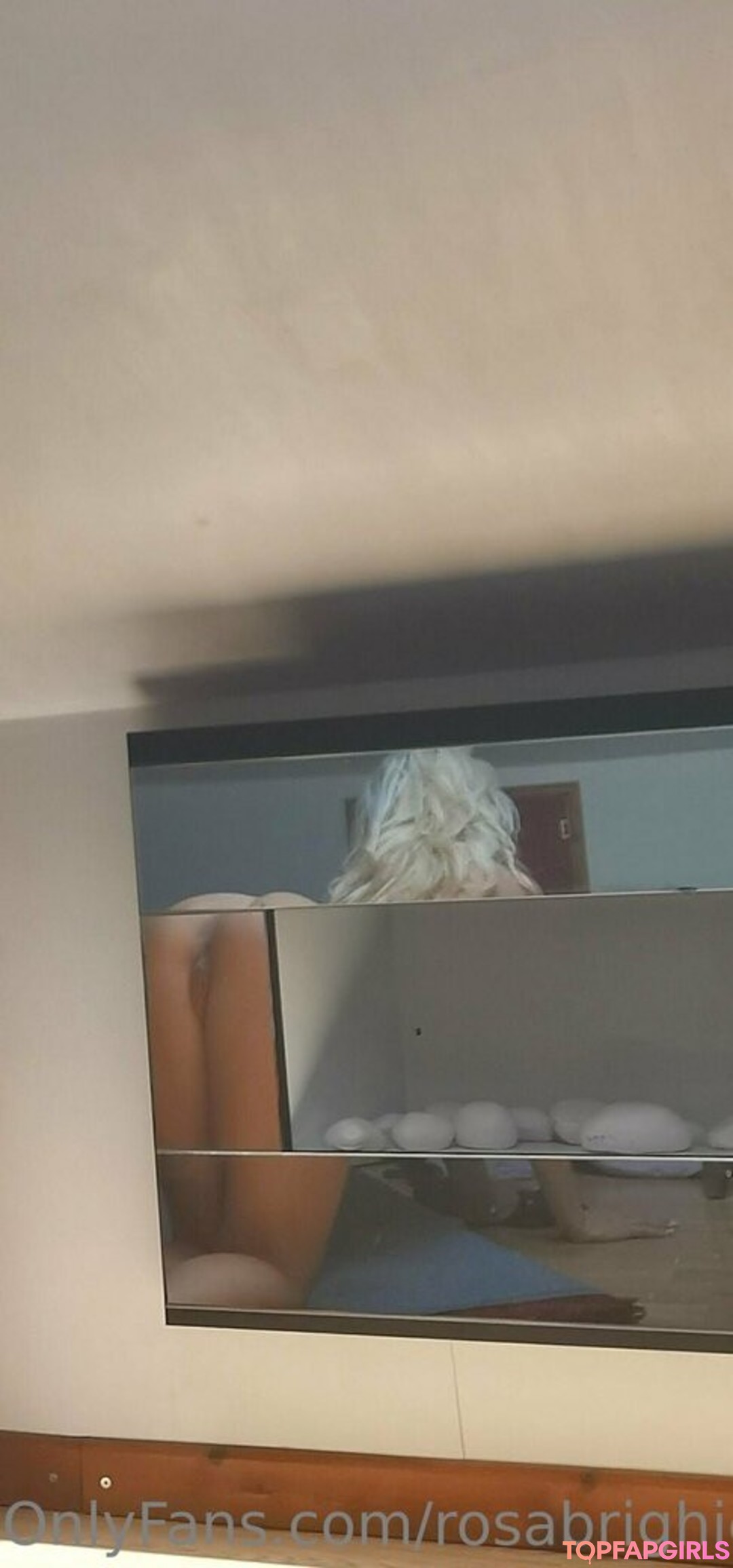 Foto desnuda filtrada de OnlyFans de Rosabrighid #153 Foto desnuda filtrada de OnlyFans de Rosabrighid #153