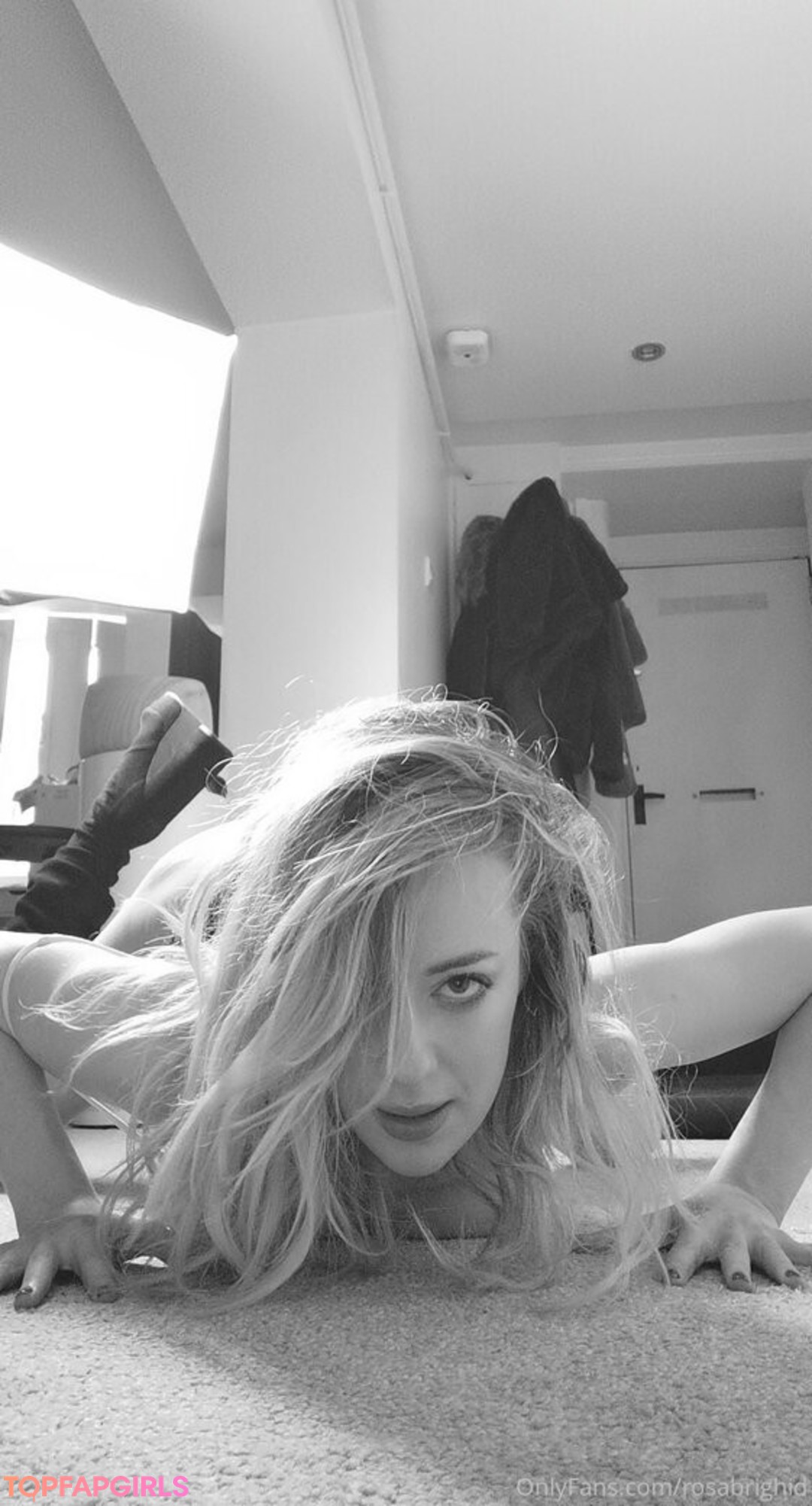 Foto desnuda filtrada de OnlyFans de Rosabrighid #63 Foto desnuda filtrada de OnlyFans de Rosabrighid #63