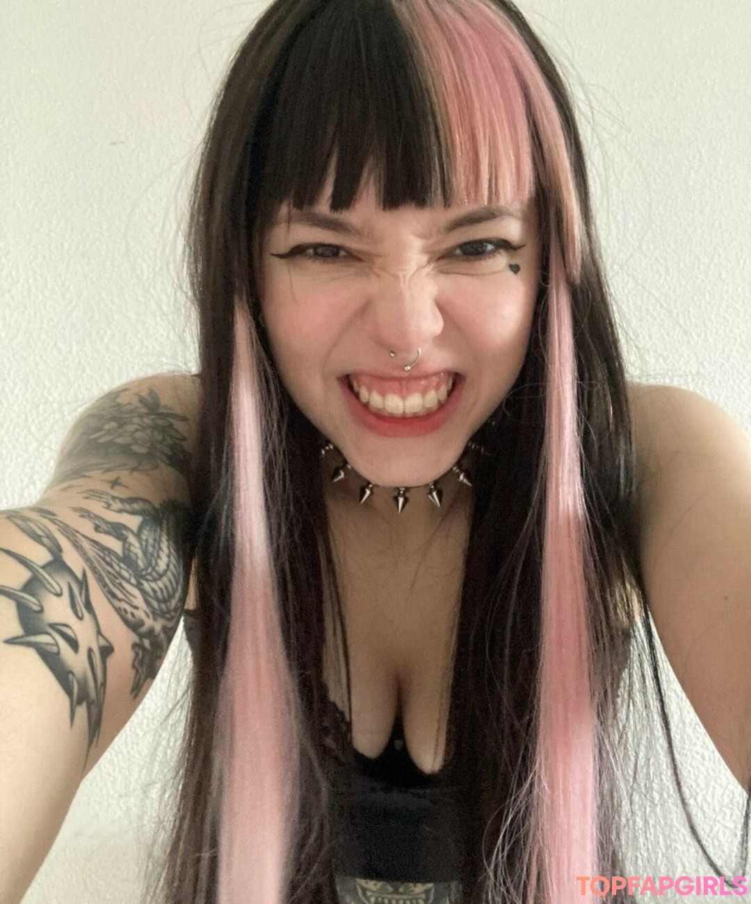 Foto desnuda filtrada de OnlyFans de Anna Dreamy Asmr #6 Foto desnuda filtrada de OnlyFans de Anna Dreamy Asmr #6