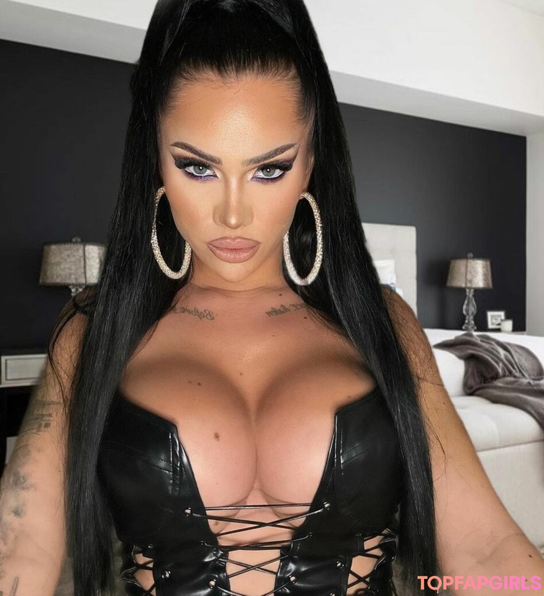 Foto desnuda filtrada de OnlyFans de Nattasha Black #38 Foto desnuda filtrada de OnlyFans de Nattasha Black #38