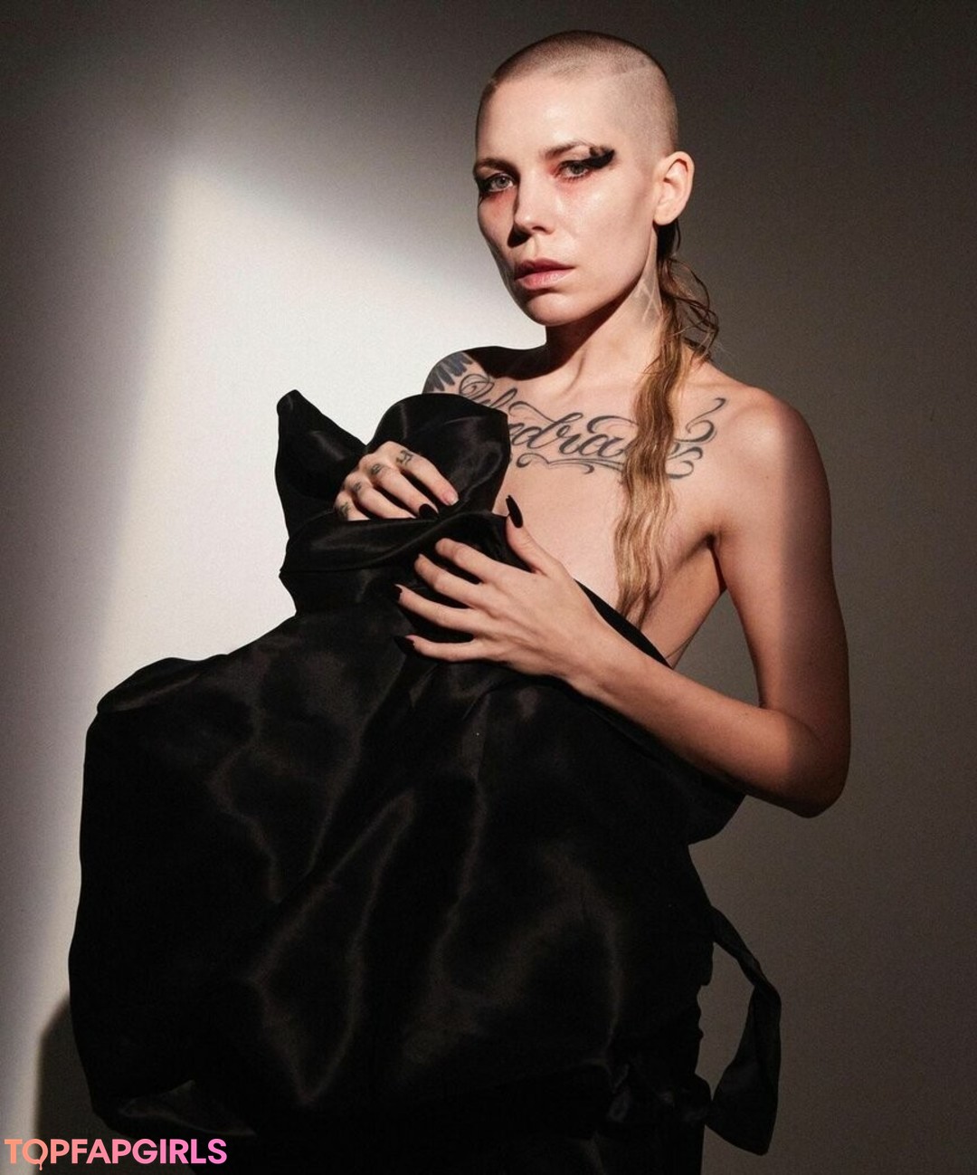 Foto desnuda filtrada de OnlyFans de Skylar Grey #71 Foto desnuda filtrada de OnlyFans de Skylar Grey #71